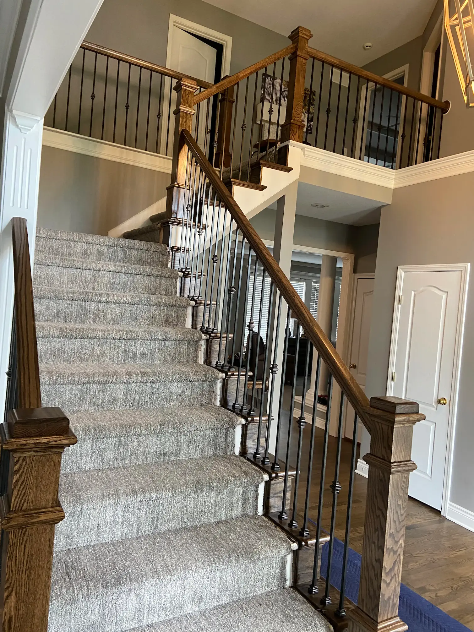 Beautiful Hall and Ceilings